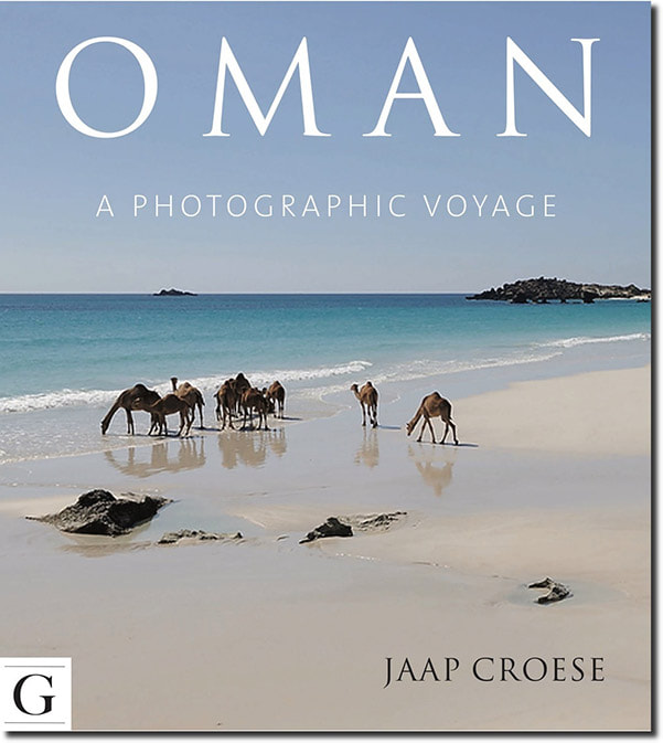 Book_Oman_a_phtographic_voyage_9781908531858